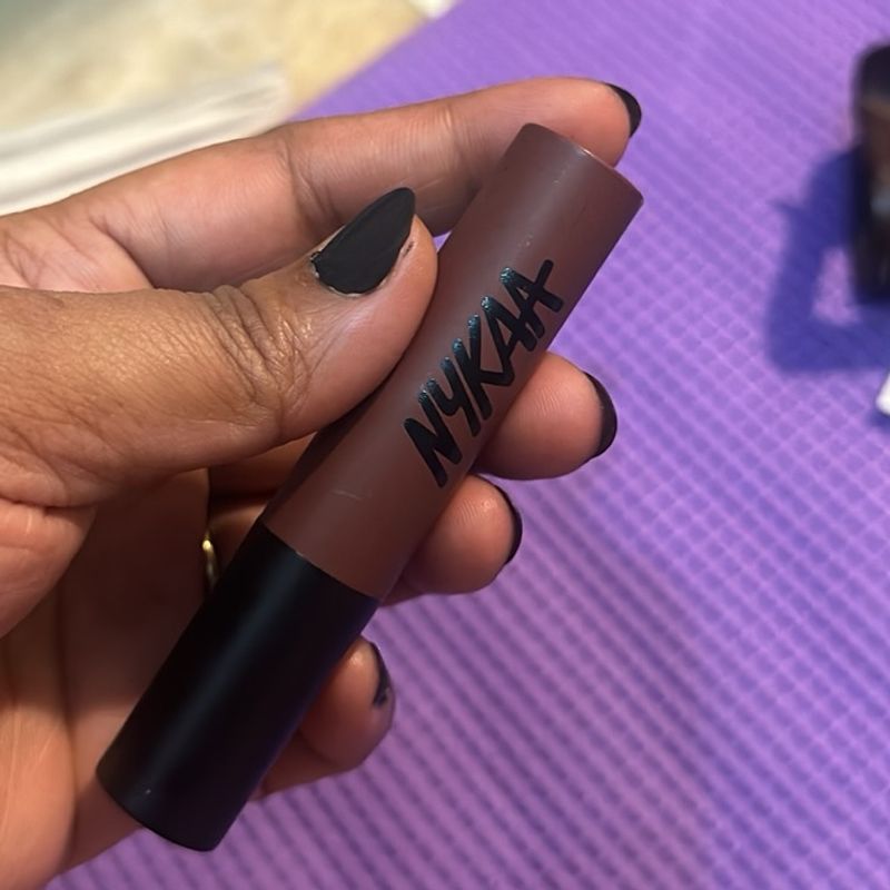 Nykaa bullet lipstick