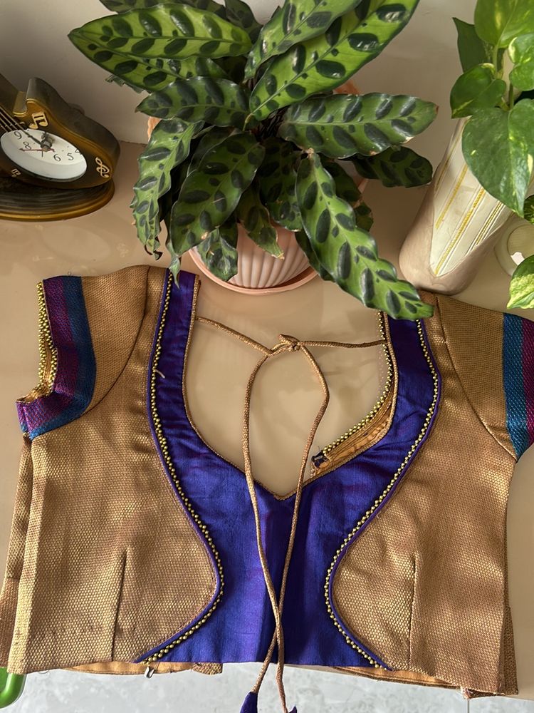 Gold And Violet Pattern Blouse For Sale🤩🤩