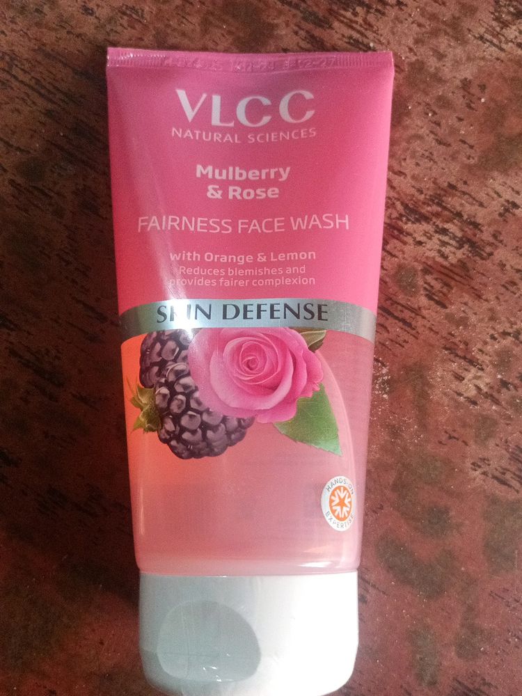 Vlcc Natural Science Face Wash