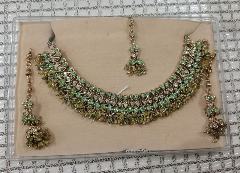 Necklace Set