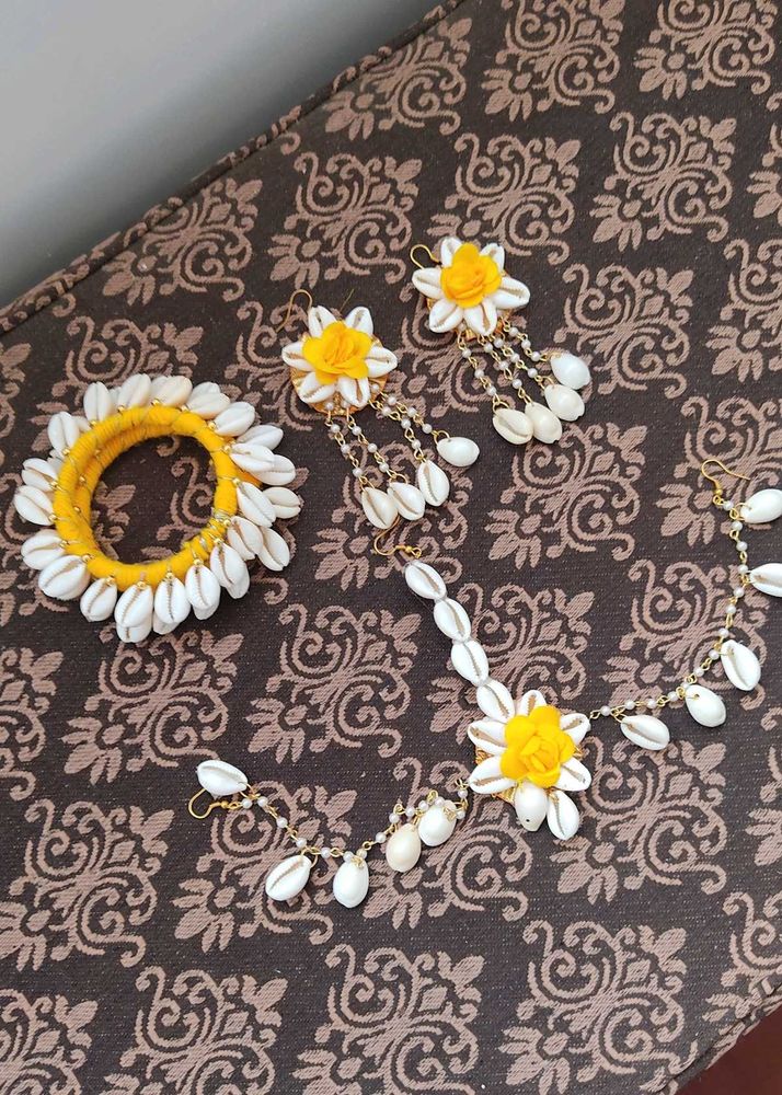 Haldi Jewelry Set