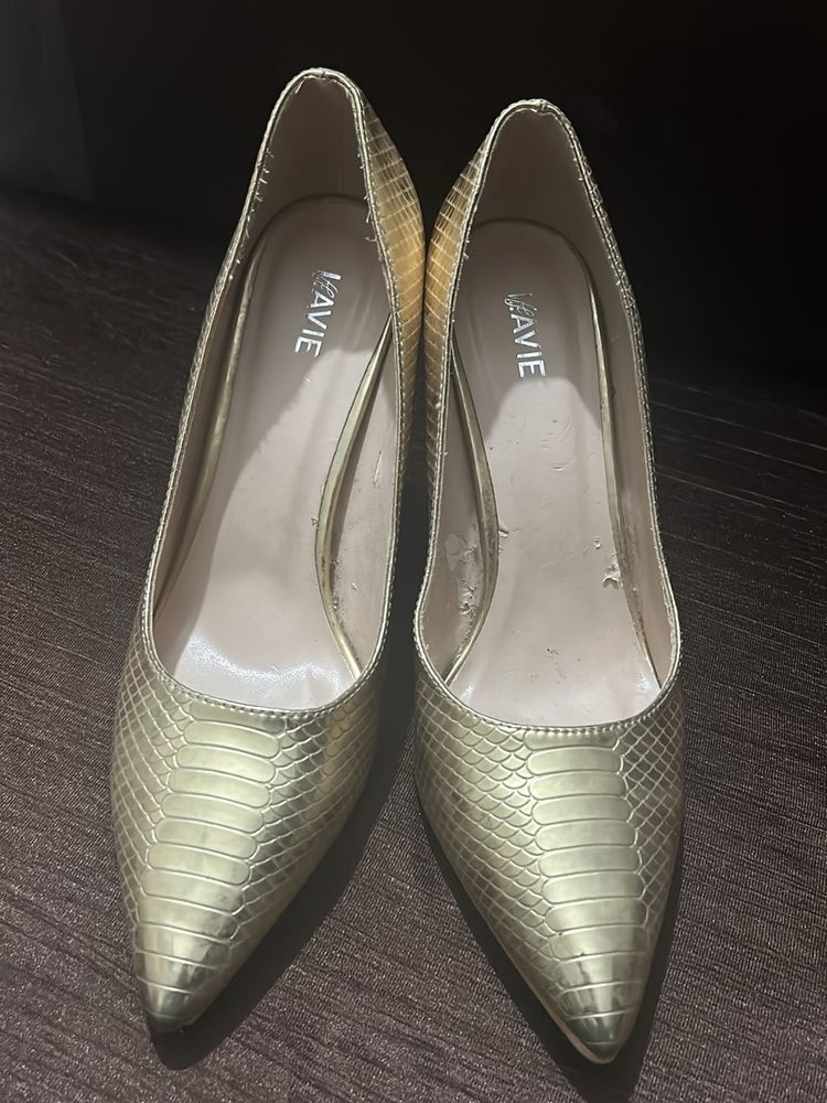 Lavie Gold Pumps