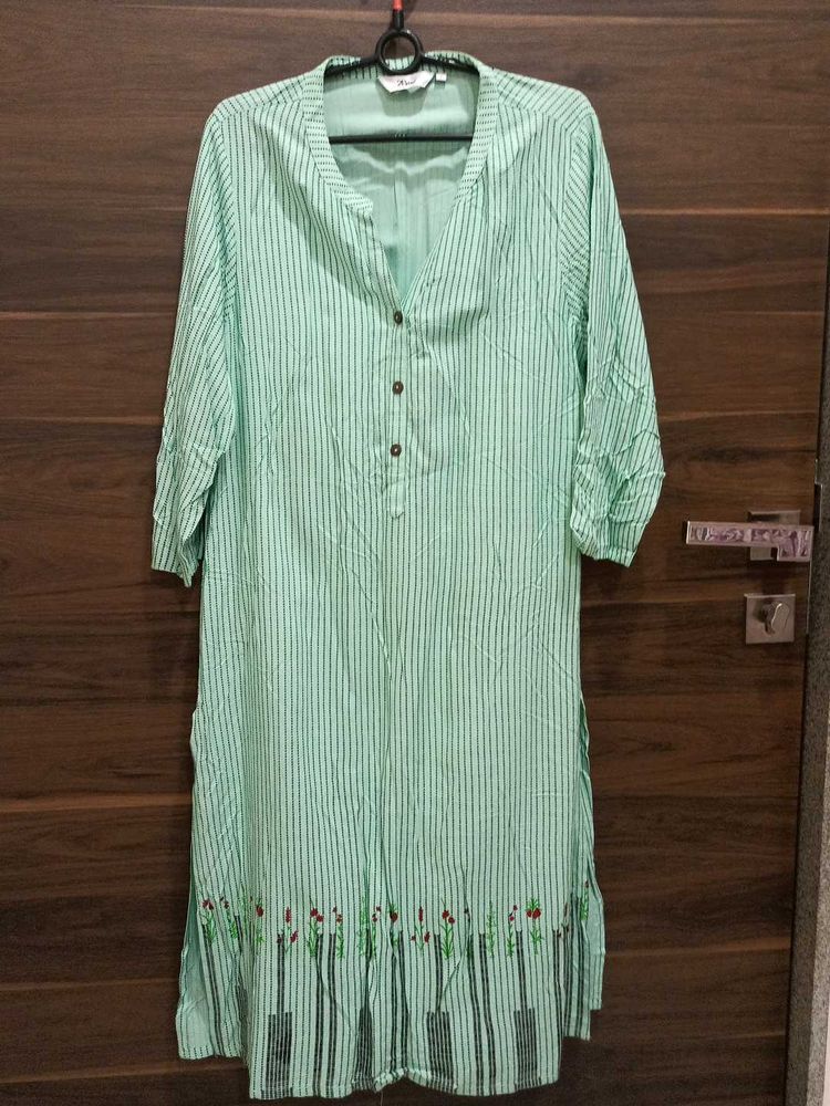 Pista Coloured Kurti