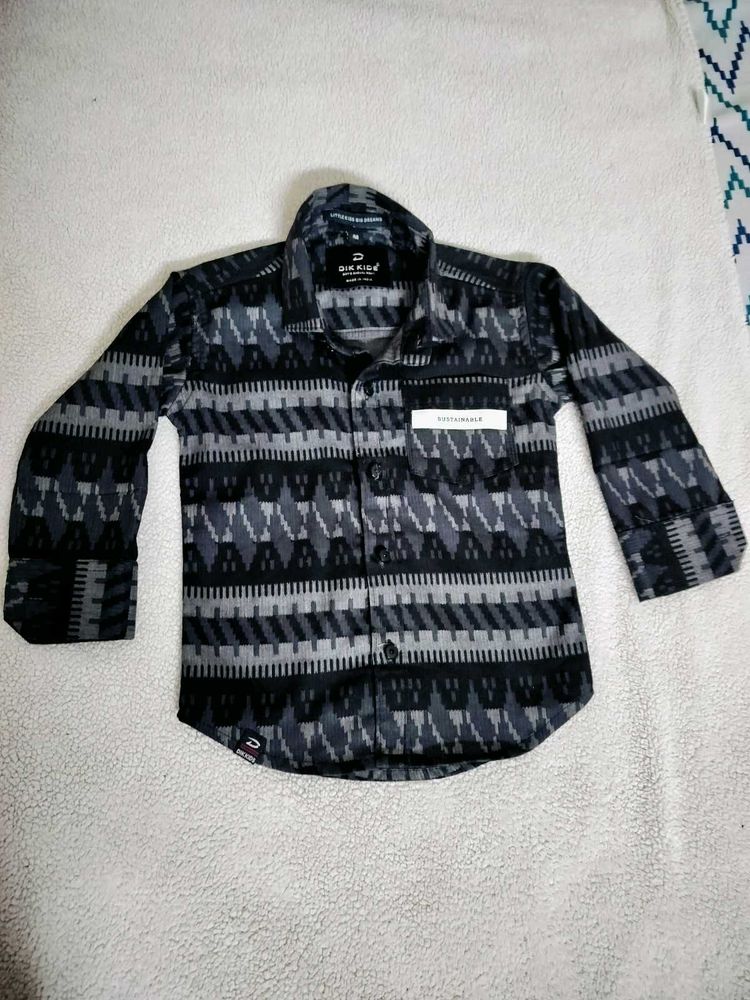 Casual Wear Shirt With M Size