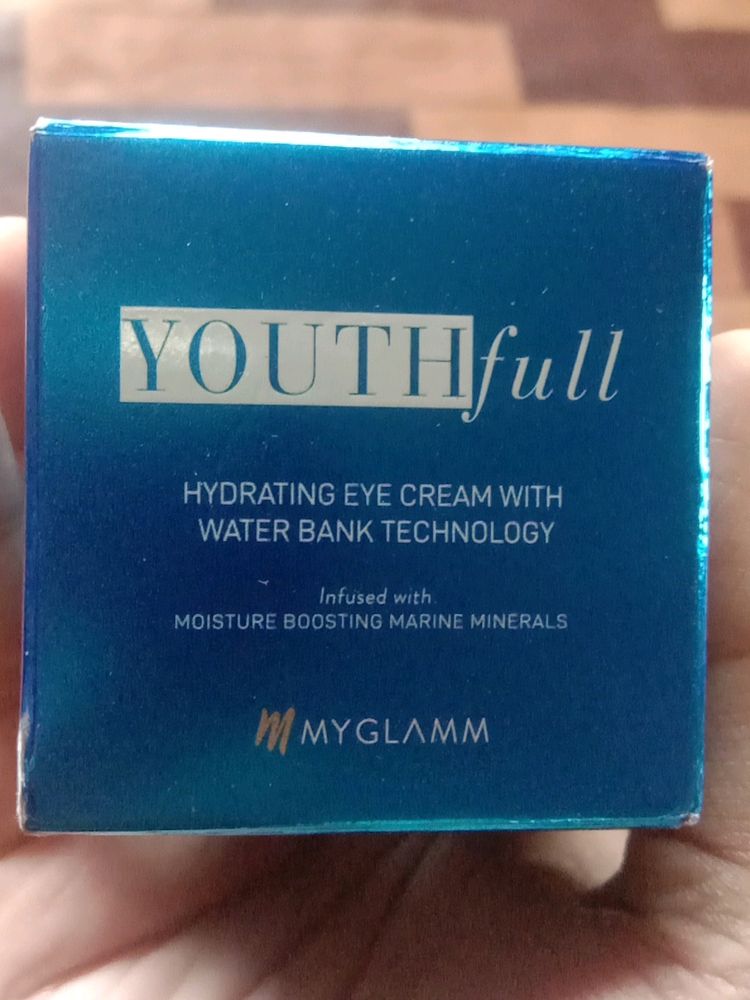 Hydrating Eye Cream Of Myglamm From Korea+Freebie