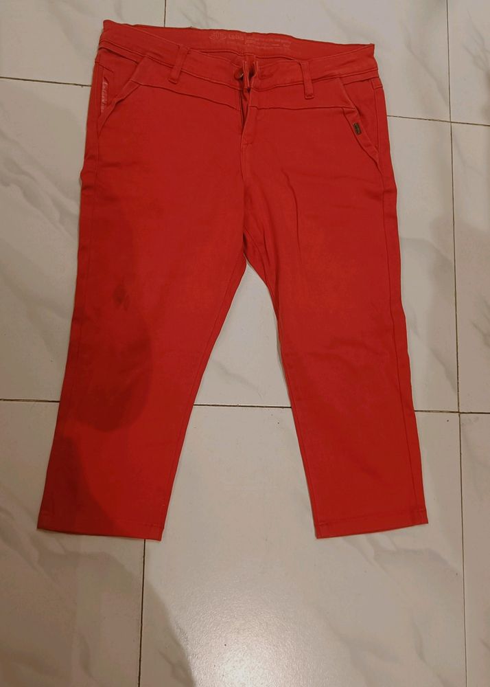 Red Women's Capree (Knee Length)