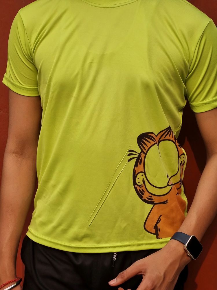 T-shirt With Cute Character