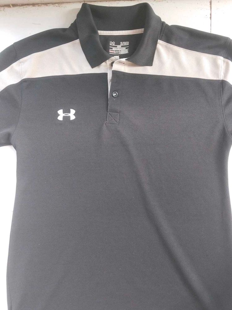 Black Under Armour imported t-shirt (Honduras)