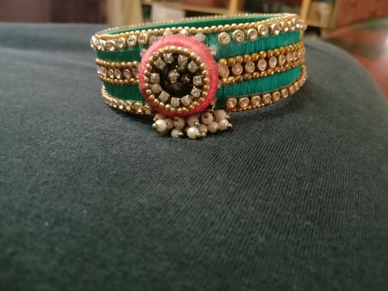 Silk Thread Designer Bangle With Stone Line Art