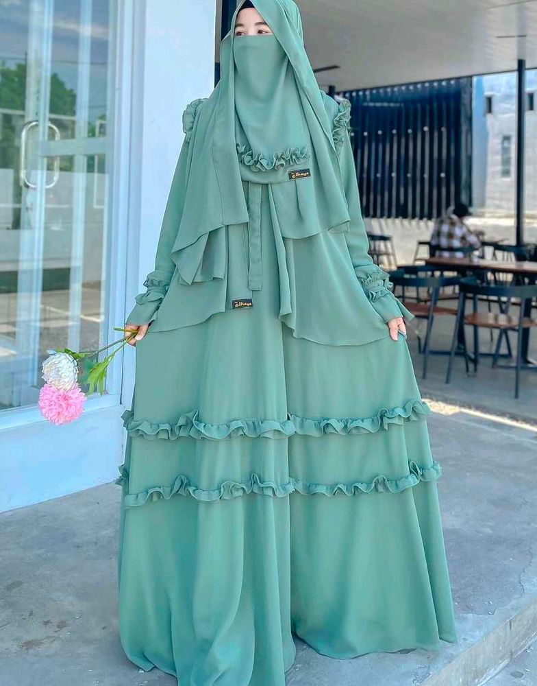 Beautiful Frill Abaya