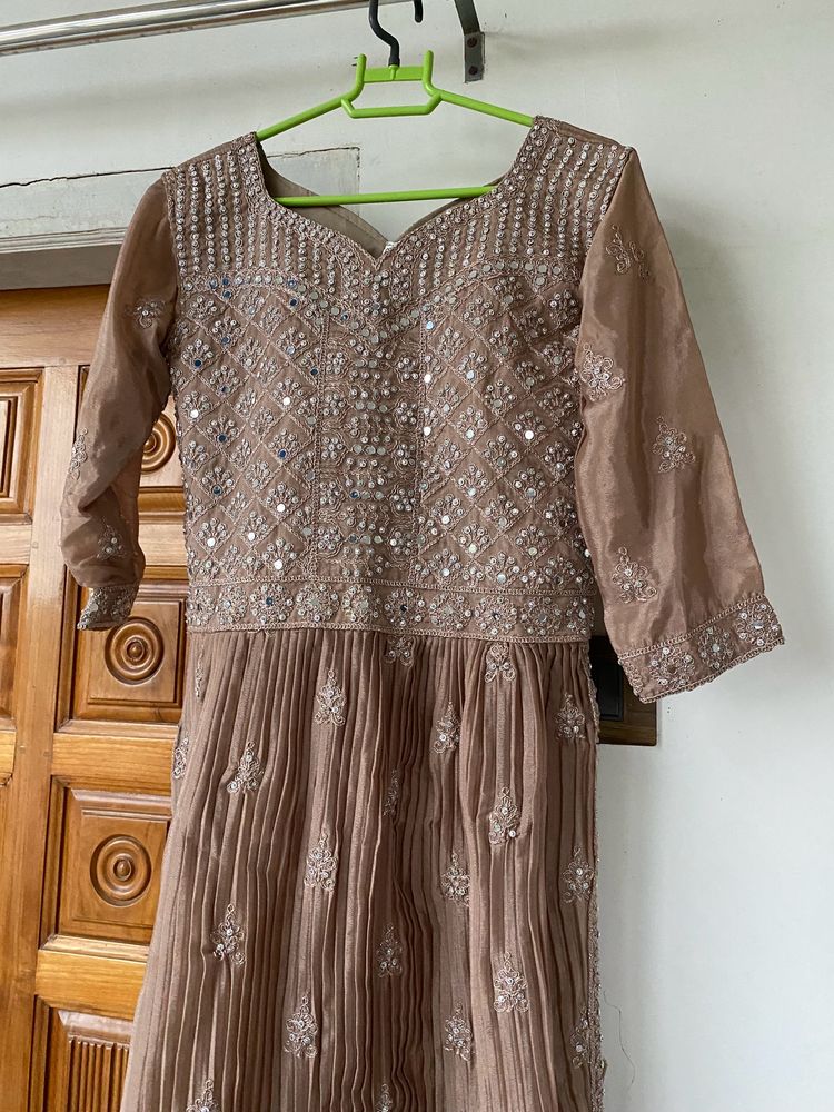 Nyra Cut Kurta Set New