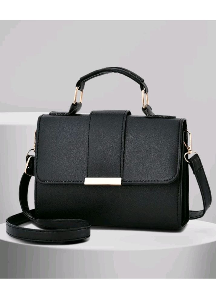 Max Black Sling Bag