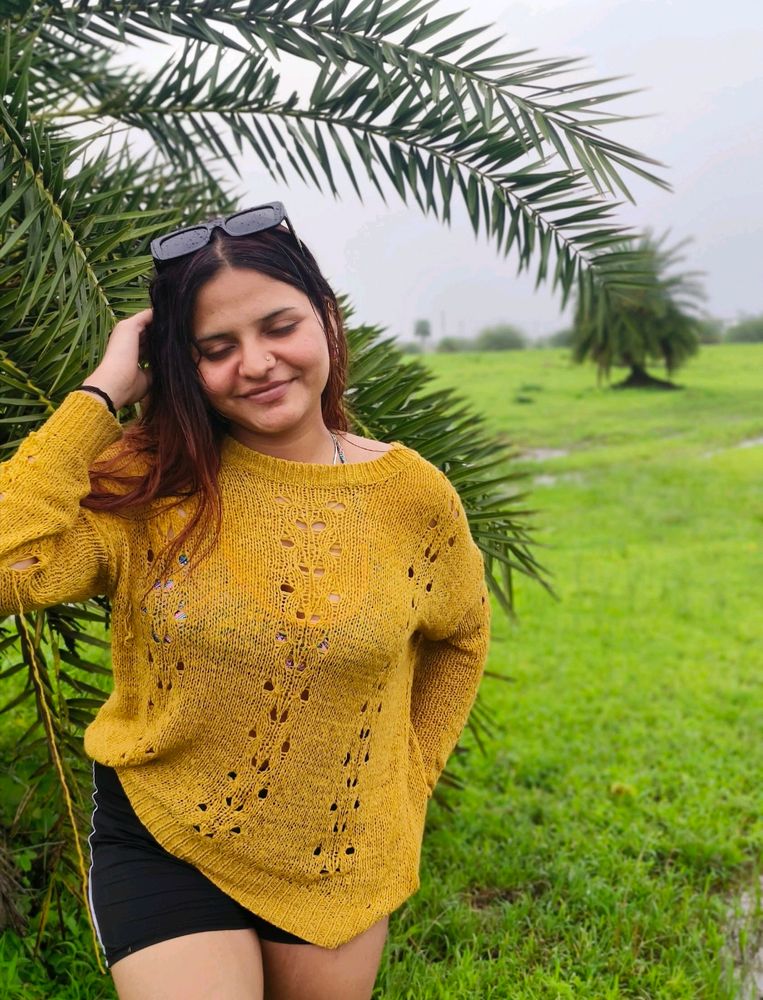 Crochet Mustard Top