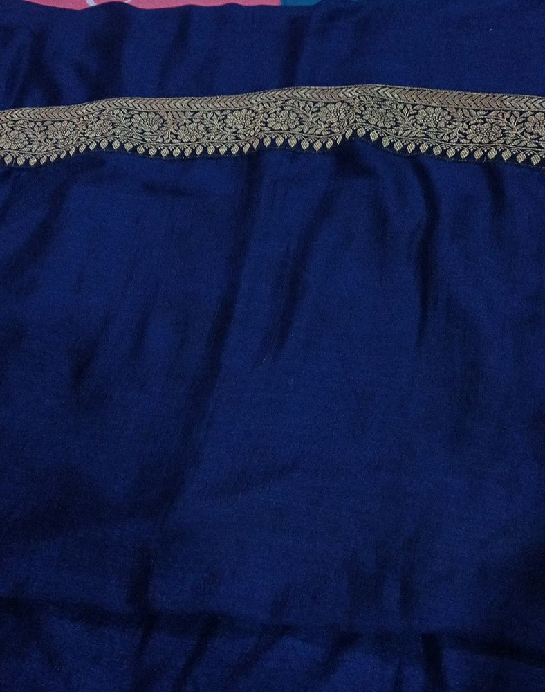 Very Beautiful Siney Blue Saree With Golden Patta