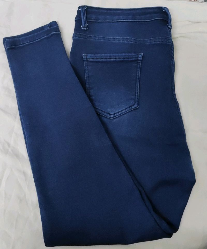 Navy Blue High Waist Skinny Fit Jeans for women