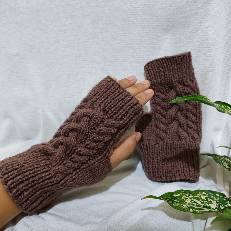 Knitting 🧤Gloves