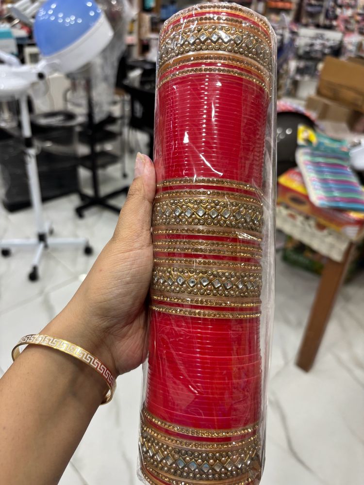 Red Bridal Churda