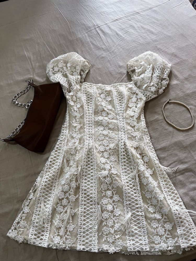 Beautiful And Elegant White Dress