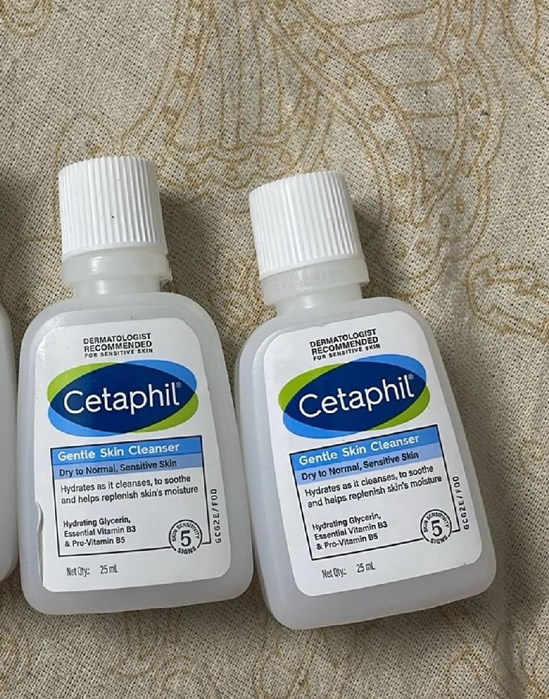 Cetaphil Gentle Dry Skin Cleanser