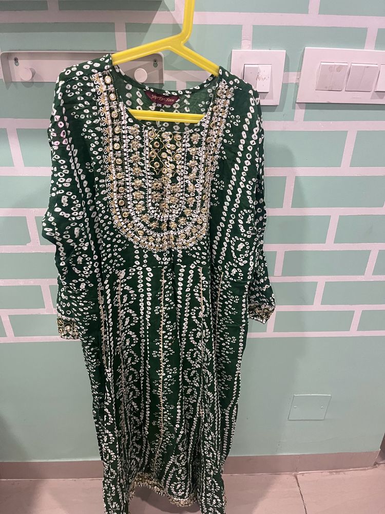 Green Bandhani print Anarkali kurta