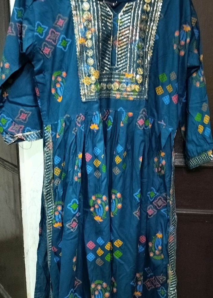 Beautiful Nyra / Naira Cut Suit Set