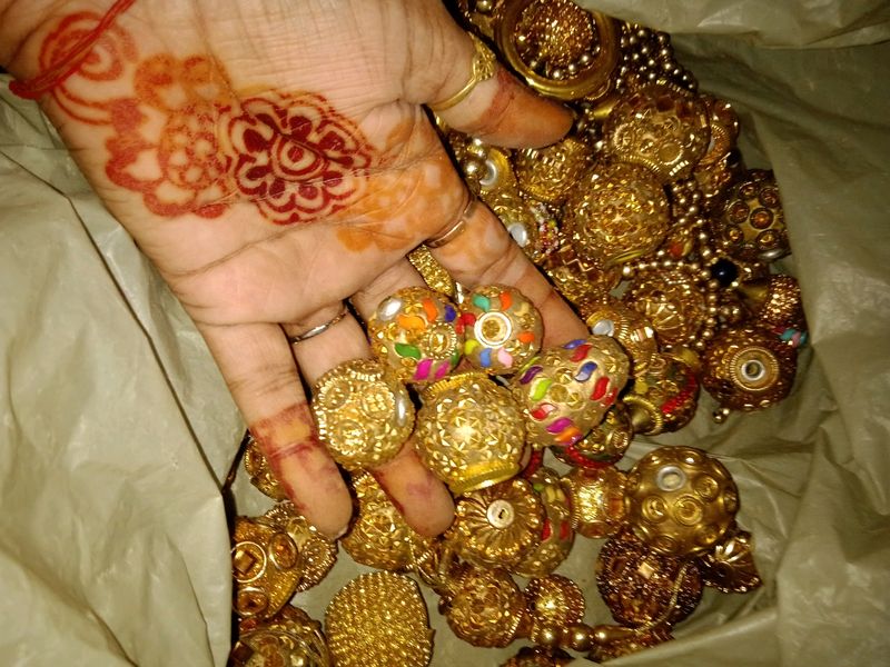 Big Ball Size Golden Beads Mix Material