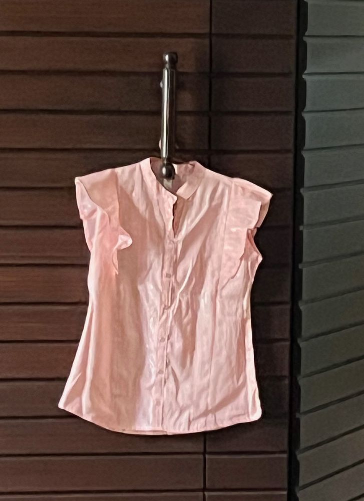 New Cute Pink Ruffle Top Size S