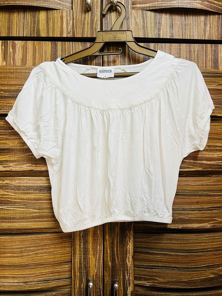 Koovs White Cropped Top