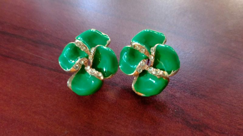 Stud Earrings, Flower Shape N Green Colour