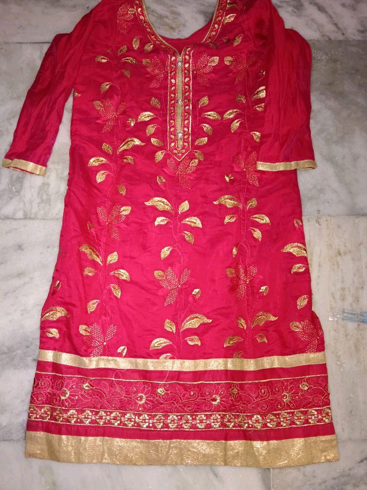 Kurti With Dupatta