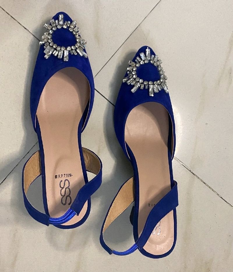 Navy Blue Sling Back Heels