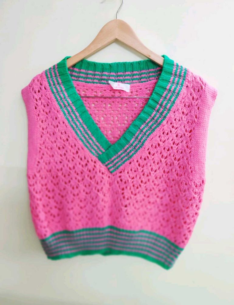 Maganta & Green Half Sweater Size-40