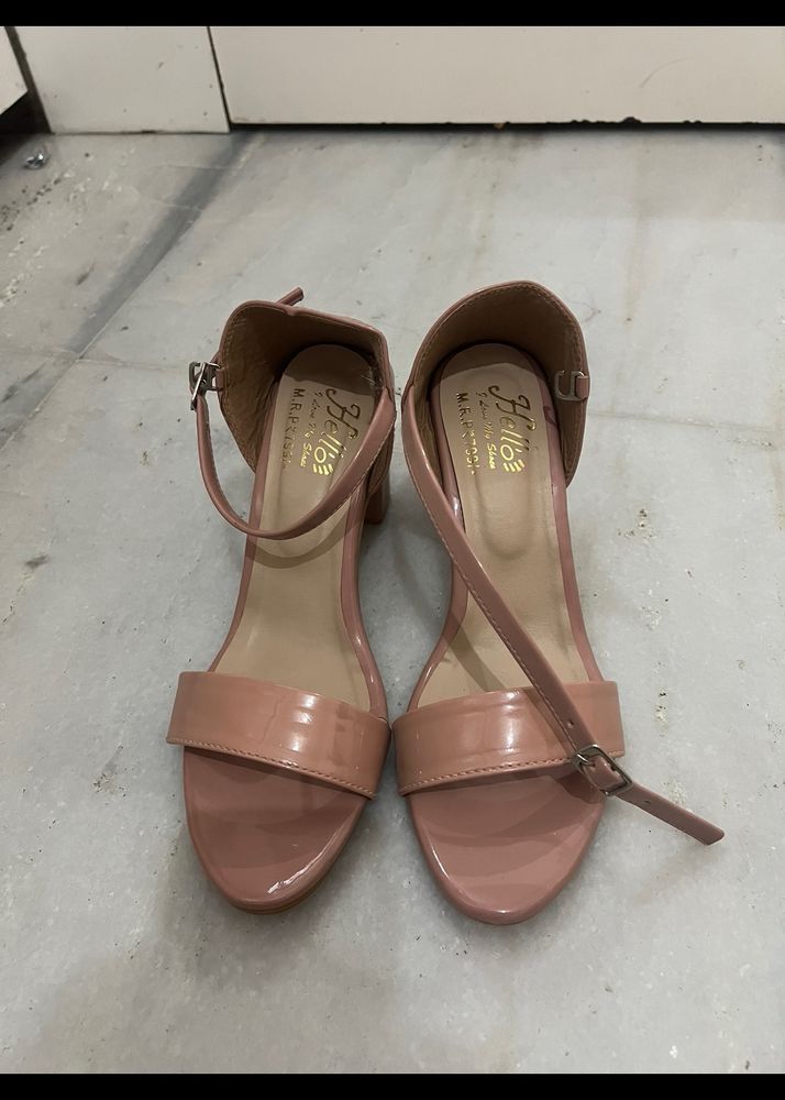 Brand New Pinkish Nude Heels