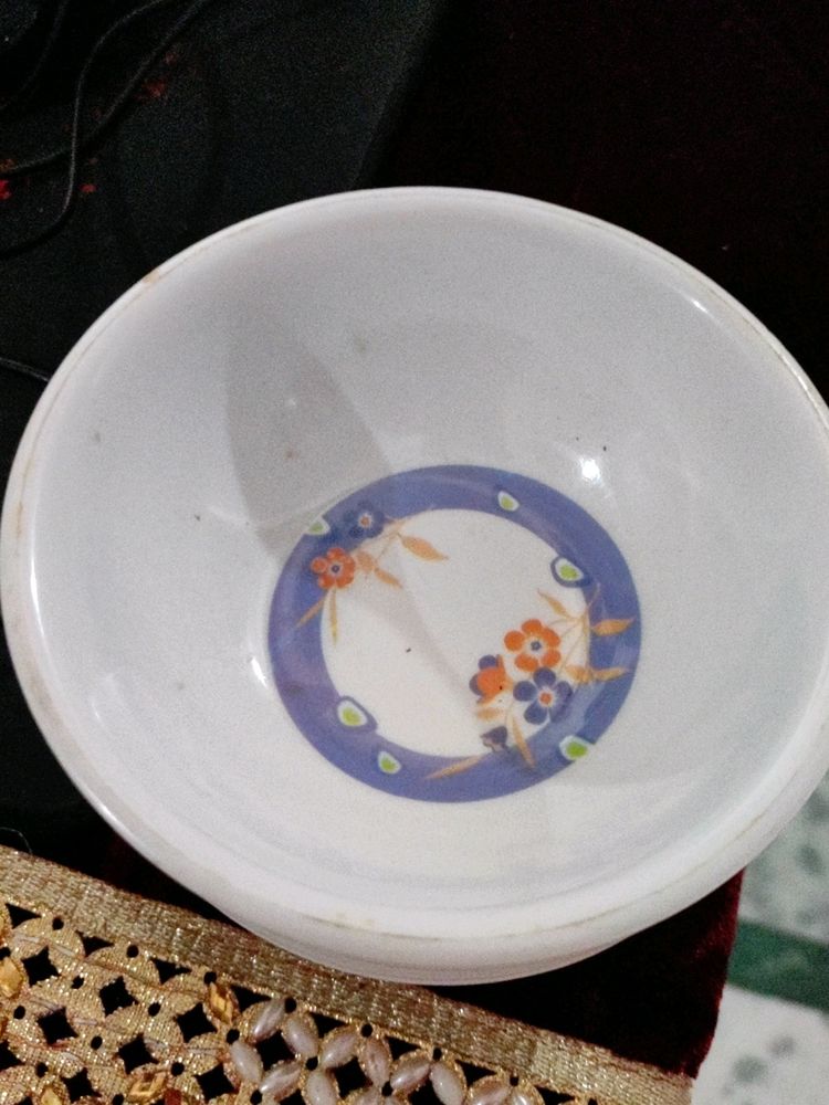 Bowl Set Unused