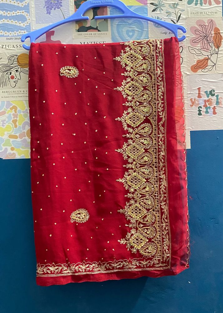 Red Chiffon Saree With Heavy Pallu