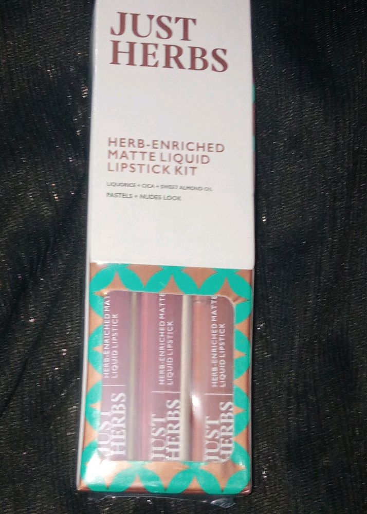 Just Herbs Lipstick Kit