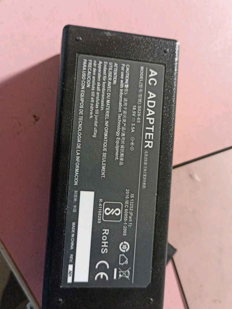 HP 65w Adaptor (Charger) Working Condition