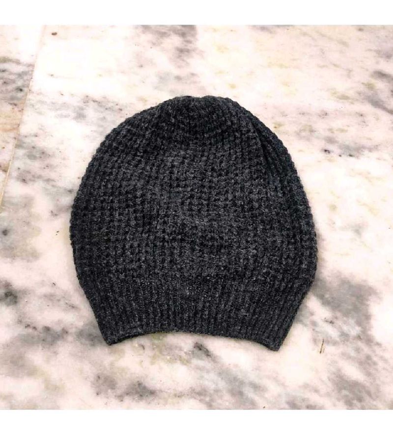 Woolen cap For Woman's