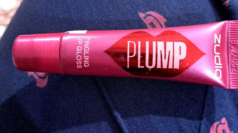 Zudio Lip Plump Gloss With Tint