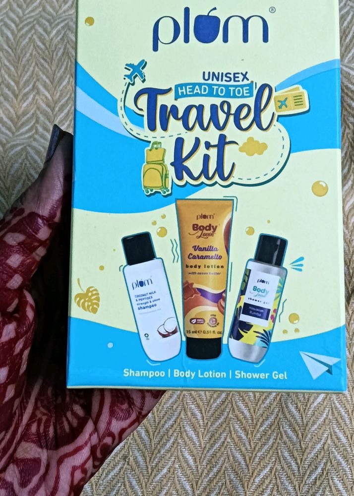 Plum Travel Kit