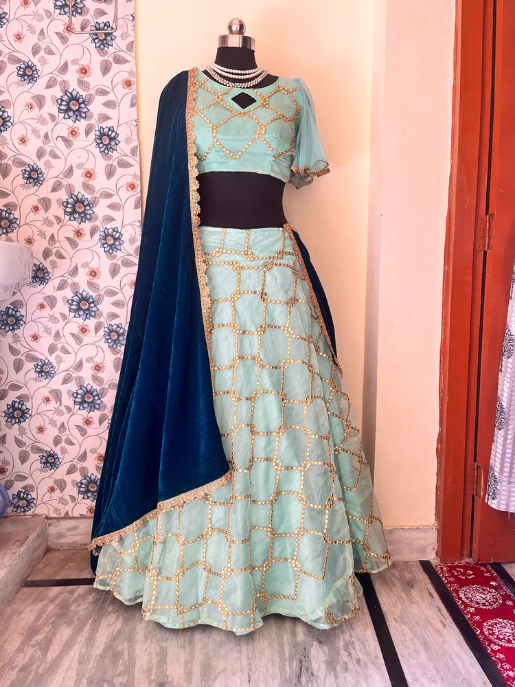 Designer Lehengas