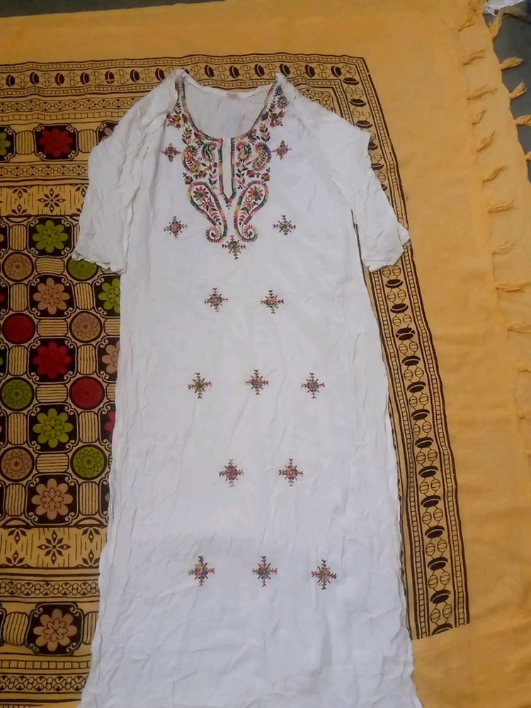 Lakhnowi Work Kurti