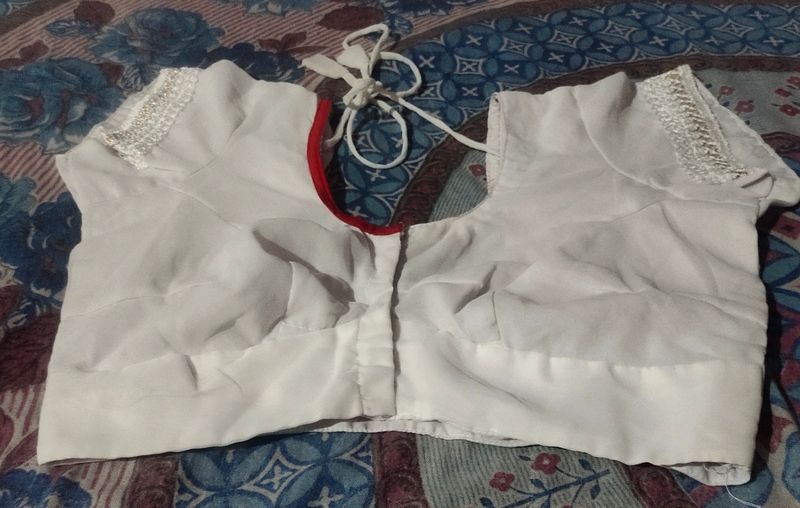 Stitched White Blouse 🤍