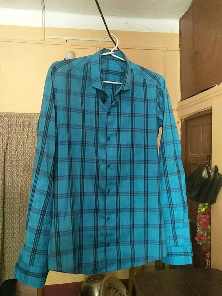 Cotton Blend Teal Colour Shirt (Almost New)