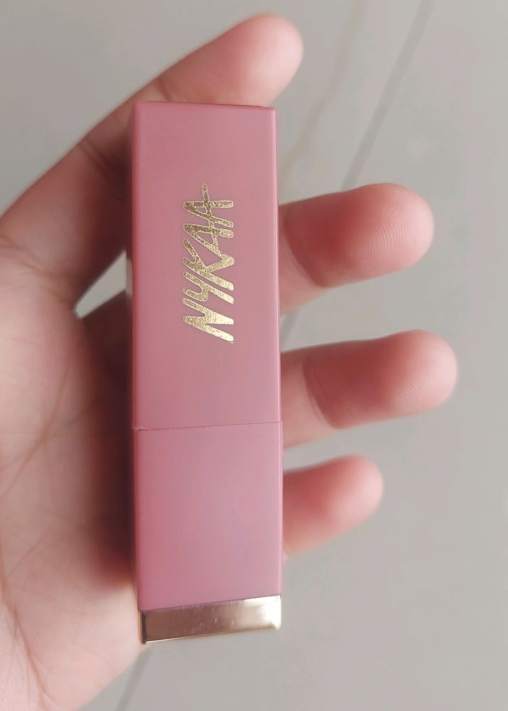 Nykaa Luxe Matte Lipstick (Vintage)