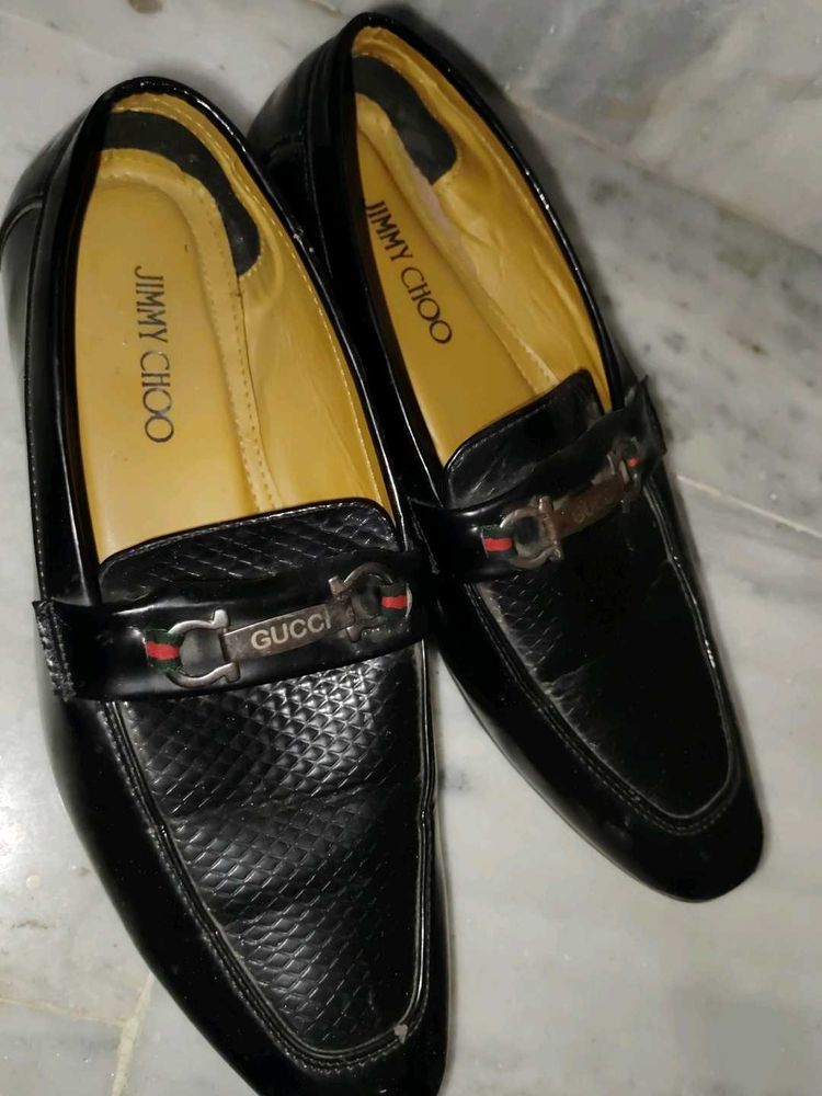 Elevate ur style with Premium Black Leather Shoes