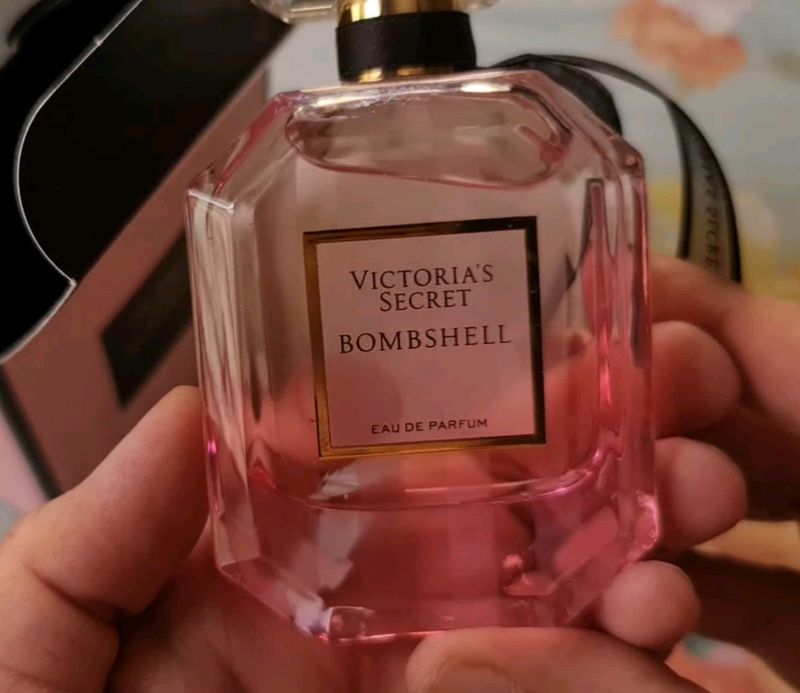 Victoria Secret Bomnshell