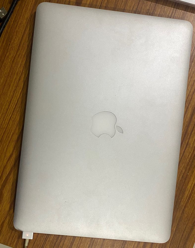 Apple MacBook Air