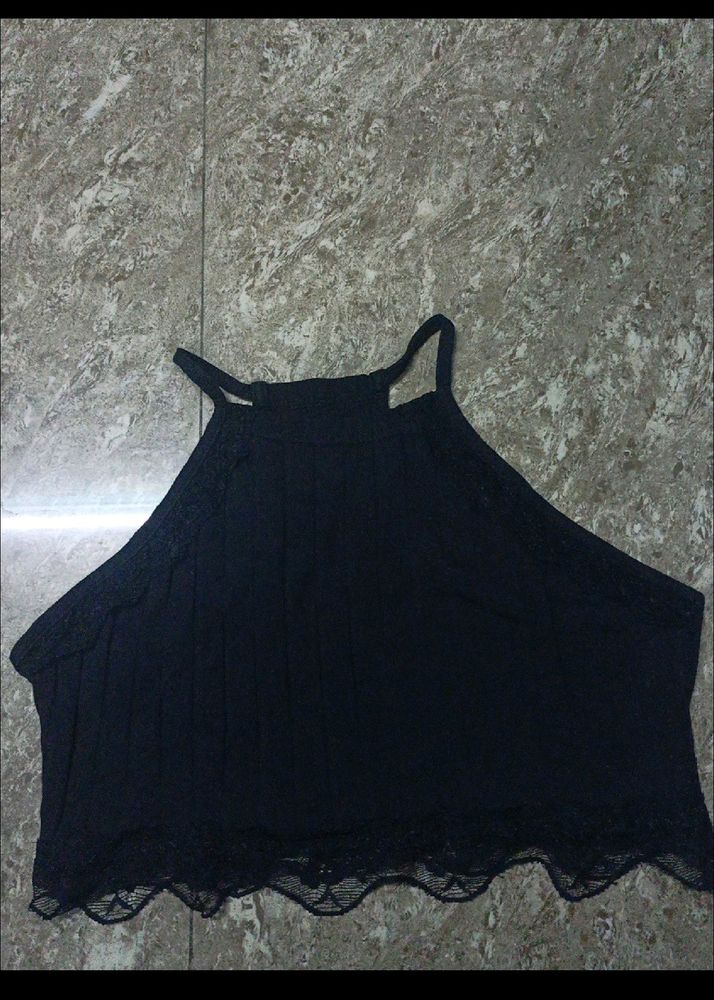 Women Crop Top