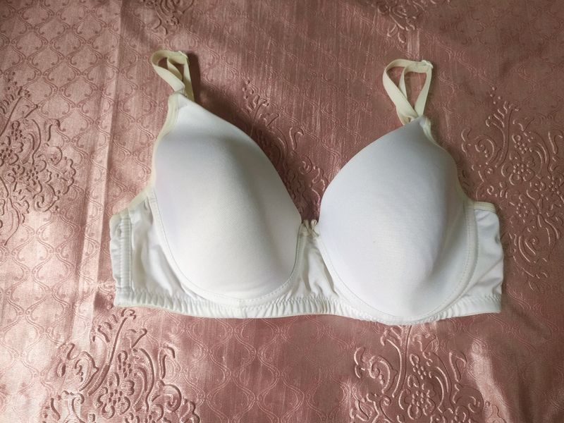 Clovia Bra